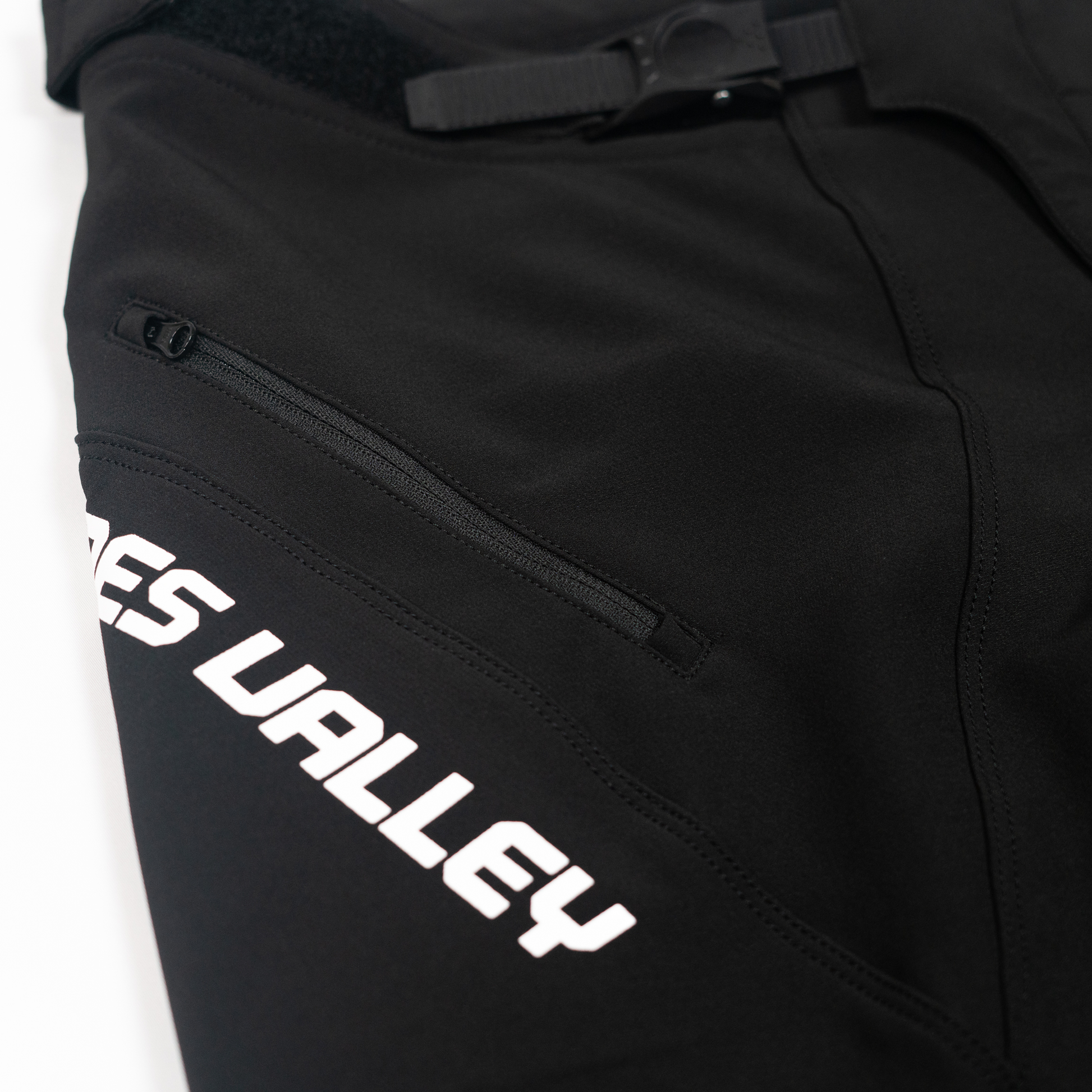 Gravity Pro Pant - Black - Basis Collection - Durable and flexible MTB pants designed for gravity riding by Andes Valley