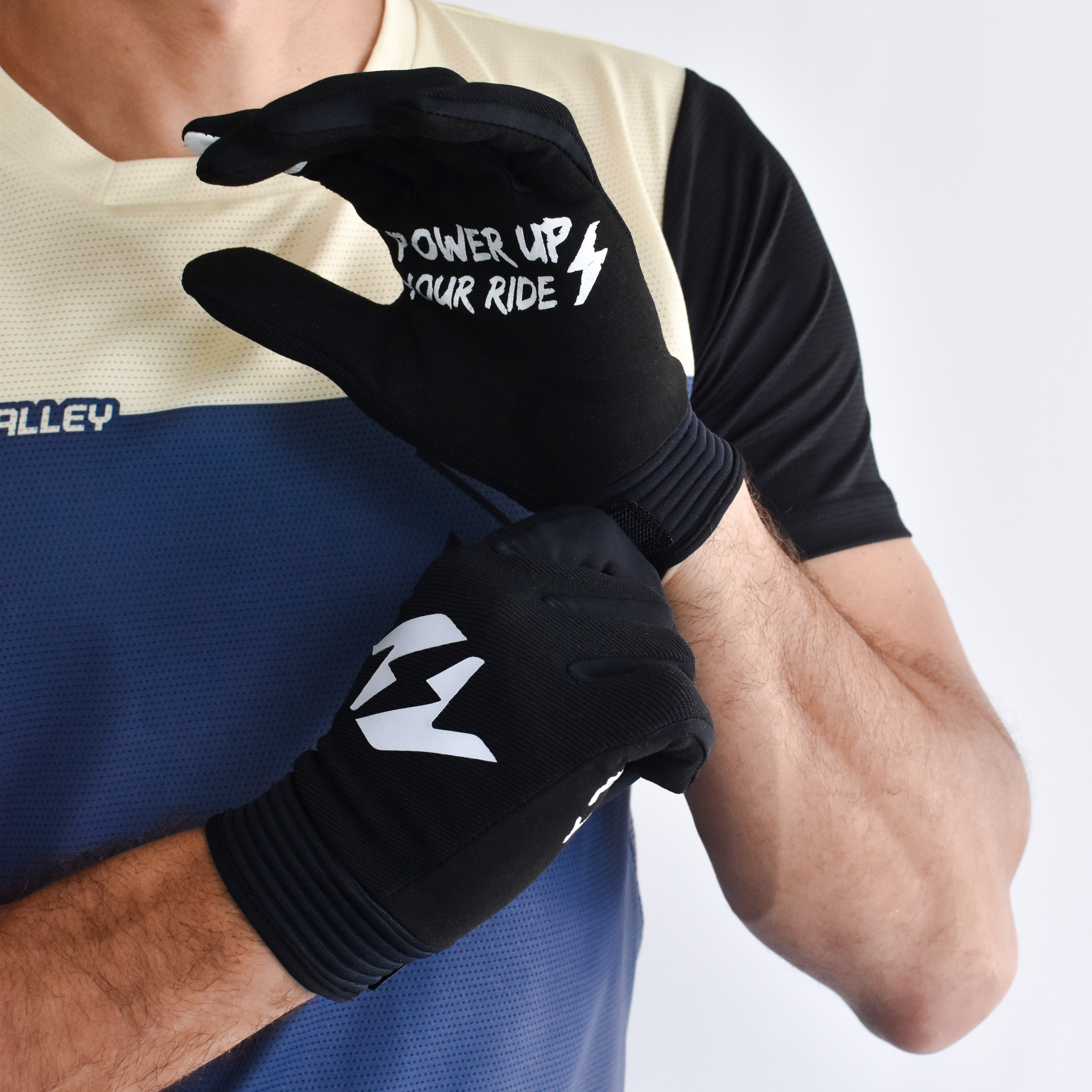 Andes Valley Gloves